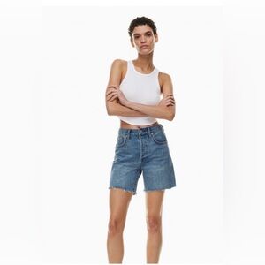 Aritzia Jean Shorts - Denim Forum The Yoko Mid-Thigh - 27 💙